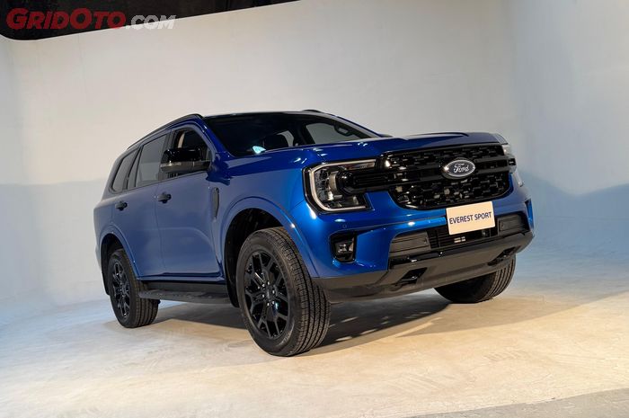 Adu Irit SUV Diesel, Lebih Irit Ford Everest Sport Apa Fortuner 2.8?