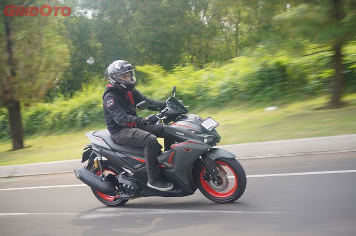 Ada YECVT Biar Akselerasi Nampol, Intip Update Harga Yamaha Aerox Alpha Per Juli 2025