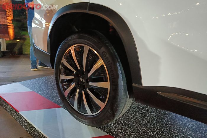 Tambal Ban Model Cacing Bikin Rusak Ban, Begini Penjelasan Pabrikan