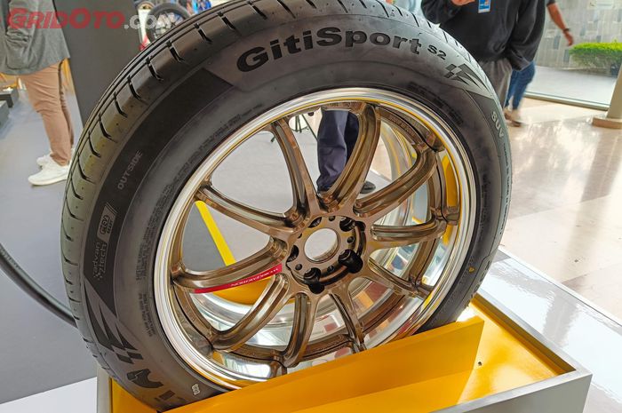 Baru Tahu, Ternyata Ini Keunggulan Ban Asimetris Untuk Mobil Listrik