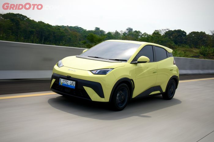 BYD, BYD Raup 4.195 SPK di GIIAS 2025, Atto 1 Berpotensi Jadi Kontributor Terbesar