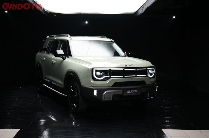 Bukan Di Bagian Kolong, Di Sini Letak Baterai BAIC BJ30 Hybrid