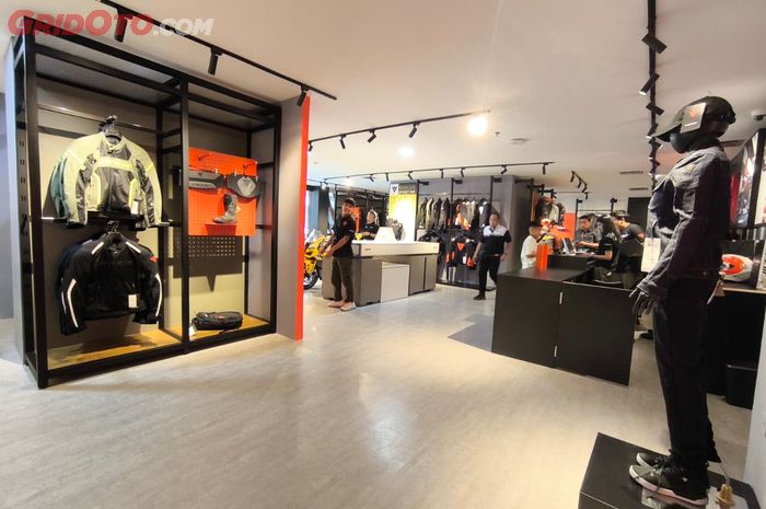Dainese Hadirkan Flagship Store di Indonesia, Ini yang Ditawarkan