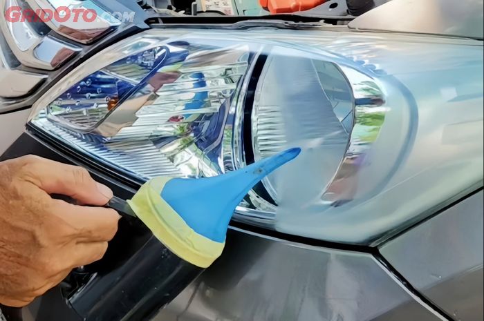 Simak Trik Membersihkan Headlamp dari Jamur Biar Mika Tetap Kinclong