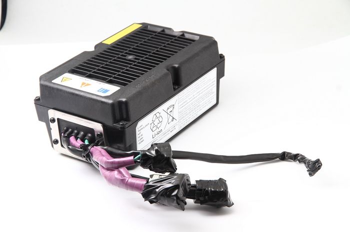 Tergolong Barang Ghoib, Baterai Lithium Honda PCX Hybrid Tembus Segini