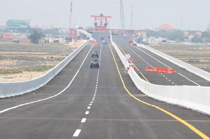 Bukan Pemerintah, Inilah Sosok Pemilik Pabrik Besar Yang Membangun Tol Kediri-Tulungagung