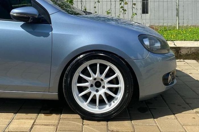 Bengkel Pengalaman Paham, Ini Pantangan Saat Potong Per Biar Mobil Lebih Ceper