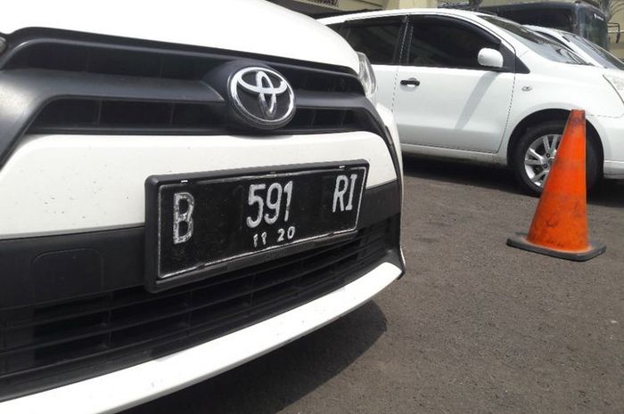 Ini Spek Bikin Pelat Nomor Cantik Rp 5 Juta Vs Rp 20 Juta, Beda di Bagian Ini
