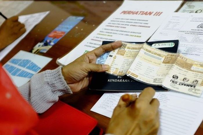 KTP Hilang Diganti SIM Bisa Ikut Pemutihan Pajak Kendaraan Bermotor, Ini Kata Petugas Samsat