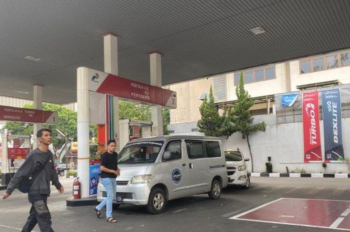 Catat Baik-baik, Ini Alasan Isi BBM di SPBU Wajib Matikan Mesin