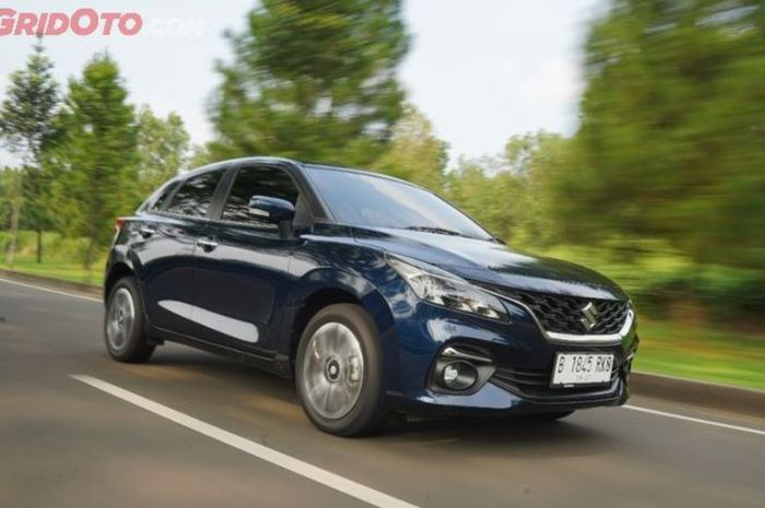 Hatchback Irit Buat Harian, Ini Harga Suzuki Baleno Terbaru per Juni 2025