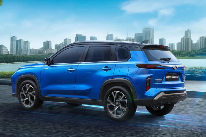 Iritnya Tembus 27 Km/Liter, Toyota Luncurkan Versi Baru SUV Hyryder