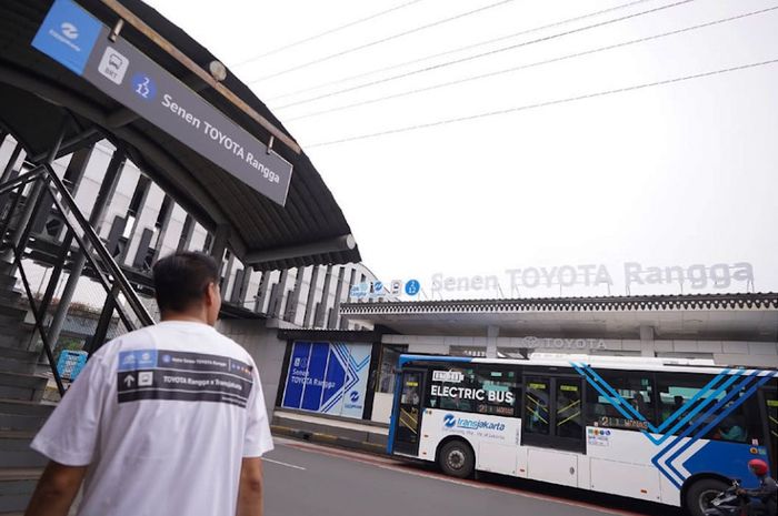 Toyota, Halte Senen Toyota Rangga Hadir di Titik Mobilitas Masyarakat