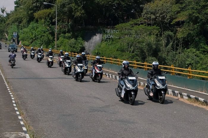 Selain Nyaman, Ini 5 Alasan Honda New PCX 160 RoadSync Cocok Buat Touring