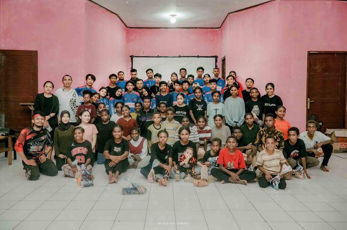 Intip Aksi Nyata Baksi Sosial Klub Motor SSFC Pengda Sorong di Panti Asuhan