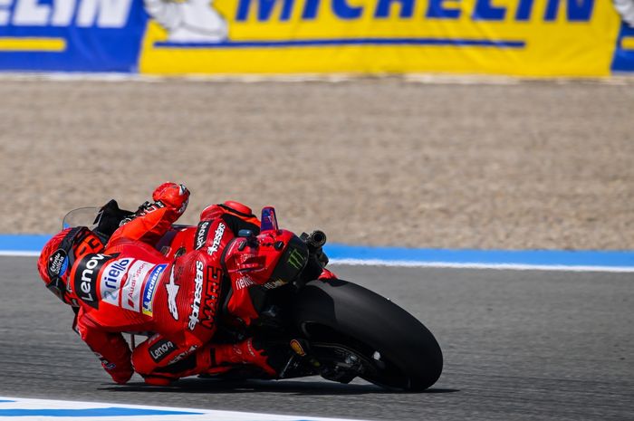 Marc Marquez, Marquez, MotoGP, Masih Bingung, Ini Penyebab Crash Marc Marquez di Balapan MotoGP Spanyol 2025