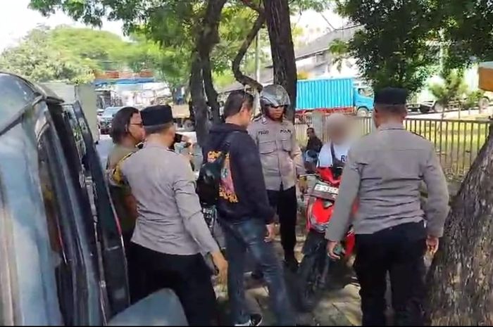 Matanya Bikin Resah Pemotor, Polsek Cengkareng Amankan Debt Collector