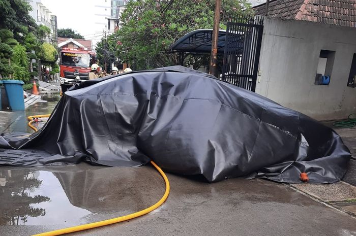 Khawatir Kebakaran Mobil Listrik, Harus Sedia APAR Jenis Khusus Ini