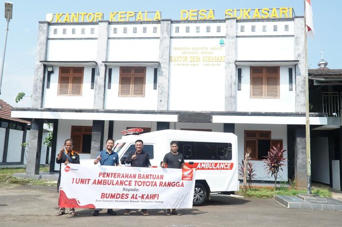 Demi Tingkatkan Pelayanan Kesehatan di Subang, DAM Beri Ambulans