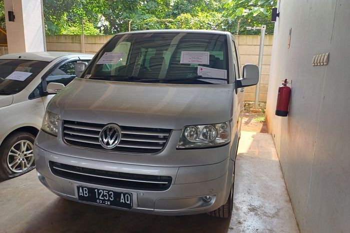 Rafael Alun Dimiskinkan, Tas LV dan VW Caravelle Miliknya Laku Dilelang KPK Rp 130 Juta Saja