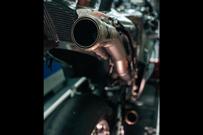 Yamaha, Yamaha Spill Penampakan Motor Mesin V4 Baru, Dengerin Suara Gaharnya!
