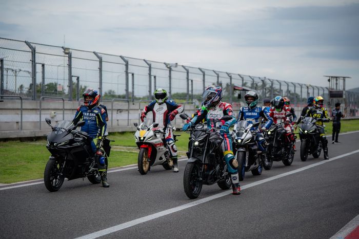 Begini Rasanya Coba Langsung Yamaha R25 dan MT25 Baru di Sirkuit Mandalika