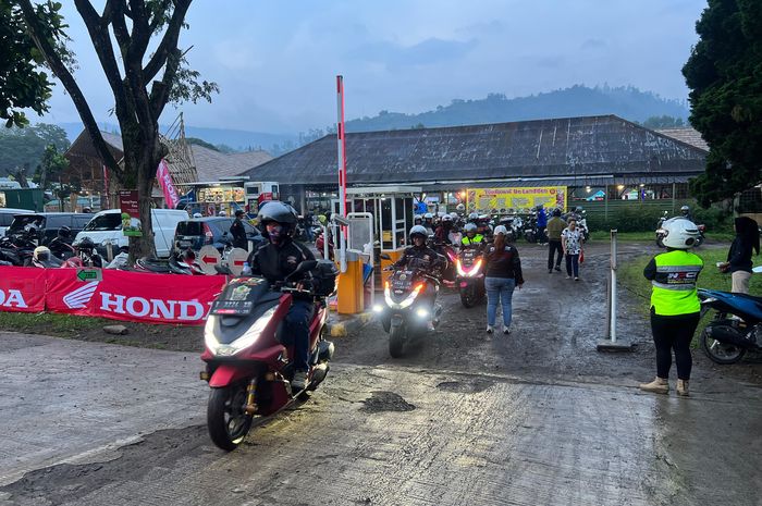 Malam-malam Seru, HPCI Korwil Jabar dan DAM Sukses Gelar Nocturnity Riding di Bandung