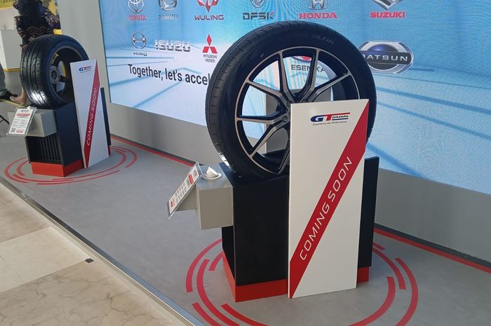 Sama Satu Pawang, Gajah Tunggal Bawa Ban GT Radial dan Giti ke GIIAS 2025