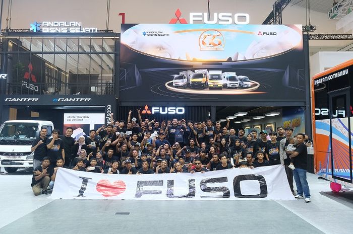 KTB Undang Ratusan Pecinta Truk Canter di GIIAS 2025, Gelar Community Gathering