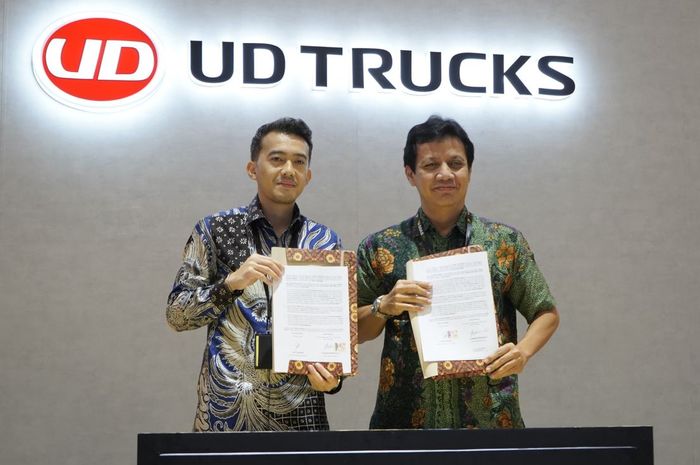 Jawab Tantangan Logistik, Astra UD Trucks dan Patra Logistik Tandatangani MoU Pemeliharaan Armada BBM di GIIAS 2025