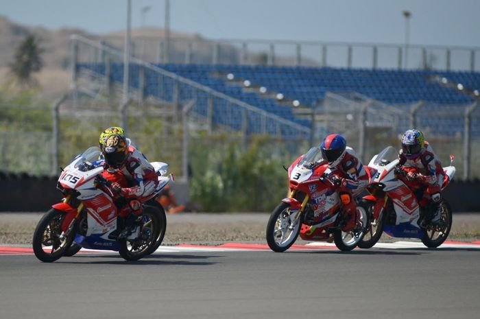 Modal CBR250RR dan CBR150R, Astra Motor Racing Team Amankan 3 Podium di 3 Kelas Mandalika Racing Series