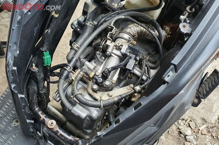 Akibat Oli Palsu, Pemilik Vario 125 Rogoh Kocek Jutaan Cuma Buat Ini