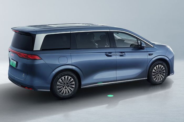 Sudah Terdaftar di Indonesia, MPV Hybrid BYD M9 Harganya Setara 500 Jutaan