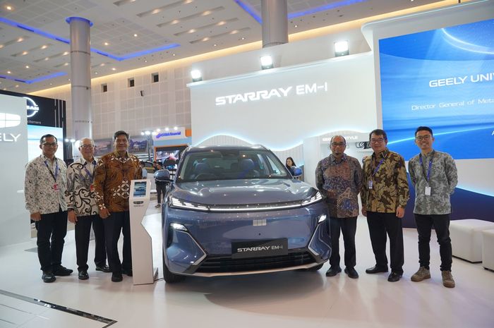 Kisi-Kisi Fitur Geely Starray EM-i, Konsumen Benar-Benar Dimanjakan