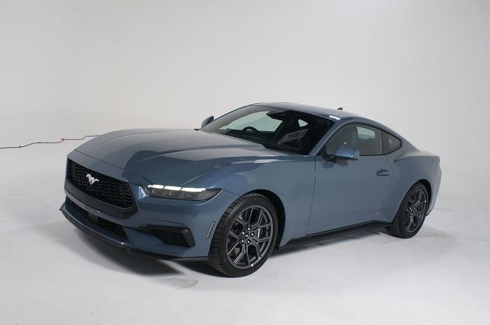 Mesinnya Gahar, Ford Mustang EcoBoost Pakai Bensin Oktan Berapa?