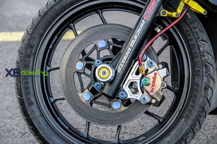 Ini Alasan Pakai Cakram Karbon Buat Motor Harian Bikin Rem Rawan Blong