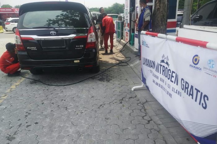Pabrikan yang Jawab, Pakai Nitrogen Bisa Bikin Ban Lebih Awet?