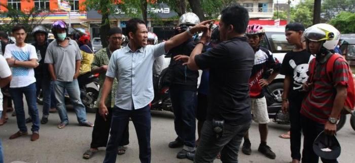 Ngelunjak, Debt Collector Bisa Dipenjara 12 Tahun Sampai Hukuman Mati Jika Lakukan Ini