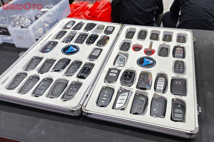 Upgrade Kunci Mobil Biasa Jadi Flip Key di GIIAS Cuma Rp 350 Ribu