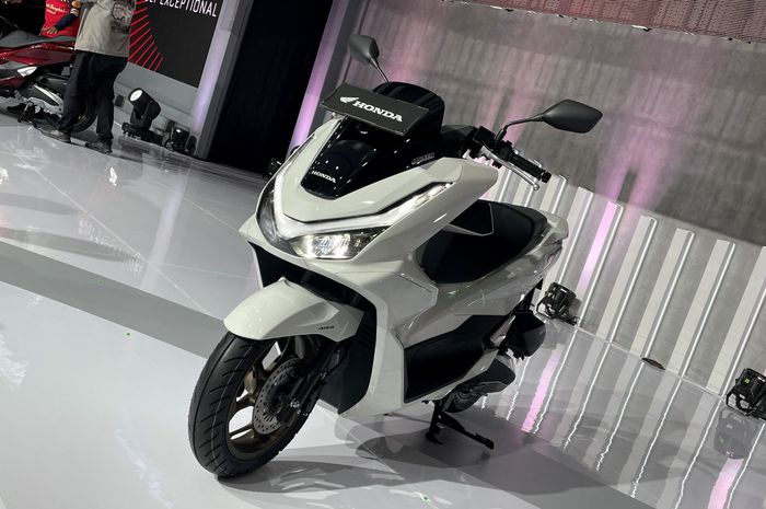 Honda, Harga Motor Matic 160 cc Honda di Makassar Beda Tipis dengan Jakarta, Ini Perbandingannya