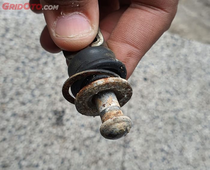 Sil Master Rem Motor Bisa Cepat Aus Gara-gara Kebiasaan Sepele Ini, Simak