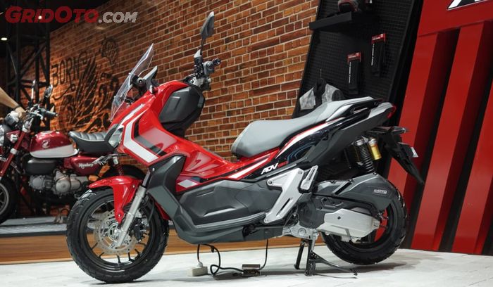 Mekanik Spill Cara Gampang Mengganti Oli Gardan Honda ADV 150