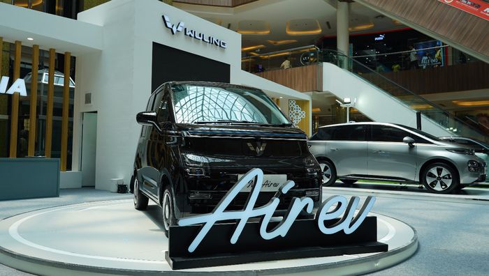 Juaranya Light EV OTOMOTIF Award 2025, Berapa Harga Wuling Air ev?