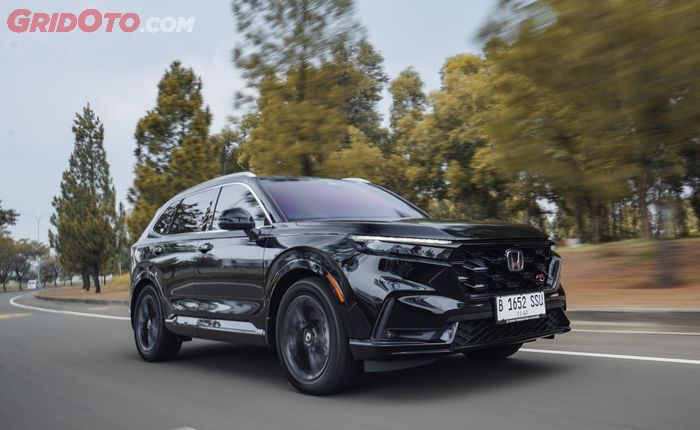 Adu Irit Medium SUV Honda CR-V Hybrid Vs JAECOO J7 SHS, Siapa Terbaik?