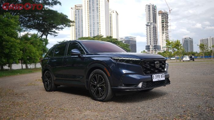 Duel Irit Mesin Turbo Mitsubishi Destinator Versus Honda CR-V