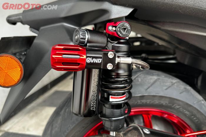 Pasang Hydraulic Preload Aduster Shock, Tampang Jadi Hedon, Seting Lebih Mudah