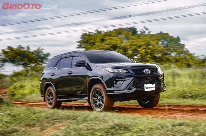 Harga Toyota Fortuner Turun, Diskon Dealer Bikin Makin Menarik