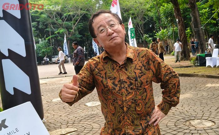 Jauh Dari Kesan Jaim, Bos Suzuki Minoru Amano Blak-Blakan Soal Ini
