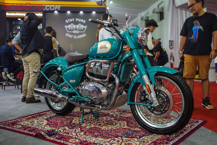 Beda Warna Beda Harga, Simak Banderol Lengkap Royal Enfield Classic 650 di GIIAS 2025