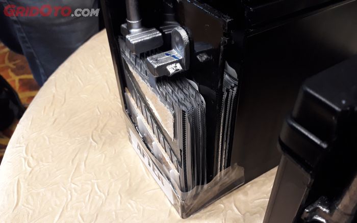 Ini Perbedaan Aki Mobil Idling Stop System Dengan Aki Mobil Biasa